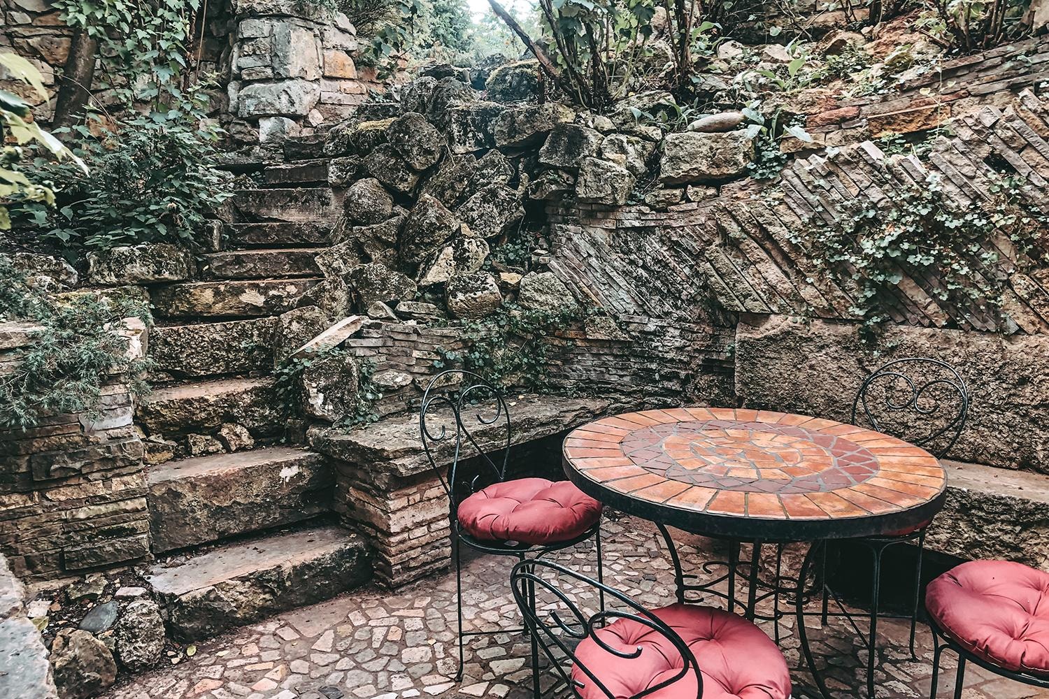 Португальский дворик